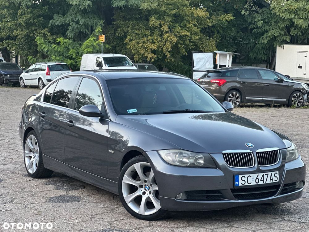BMW Seria 3 325i - 1