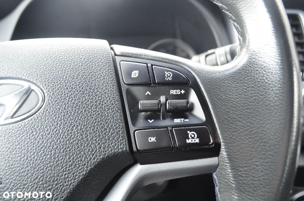 Hyundai Tucson 1.7 CRDI BlueDrive Style 2WD - 14