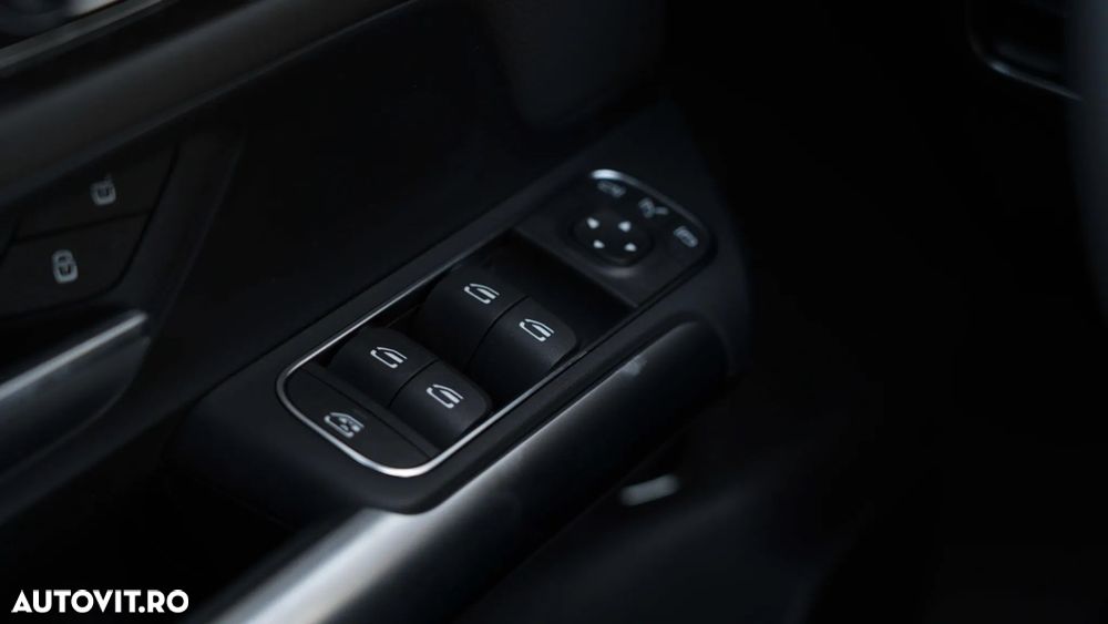 Mercedes-Benz EQA 250+ - 18