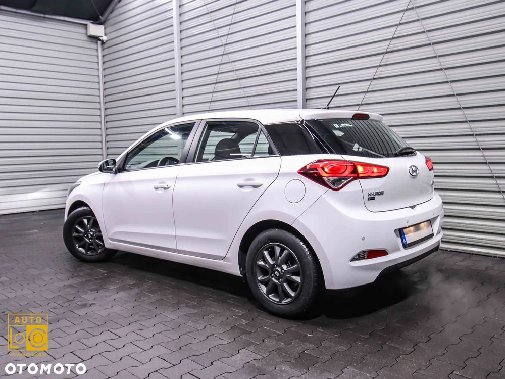Hyundai i20 1.2 Comfort - 4