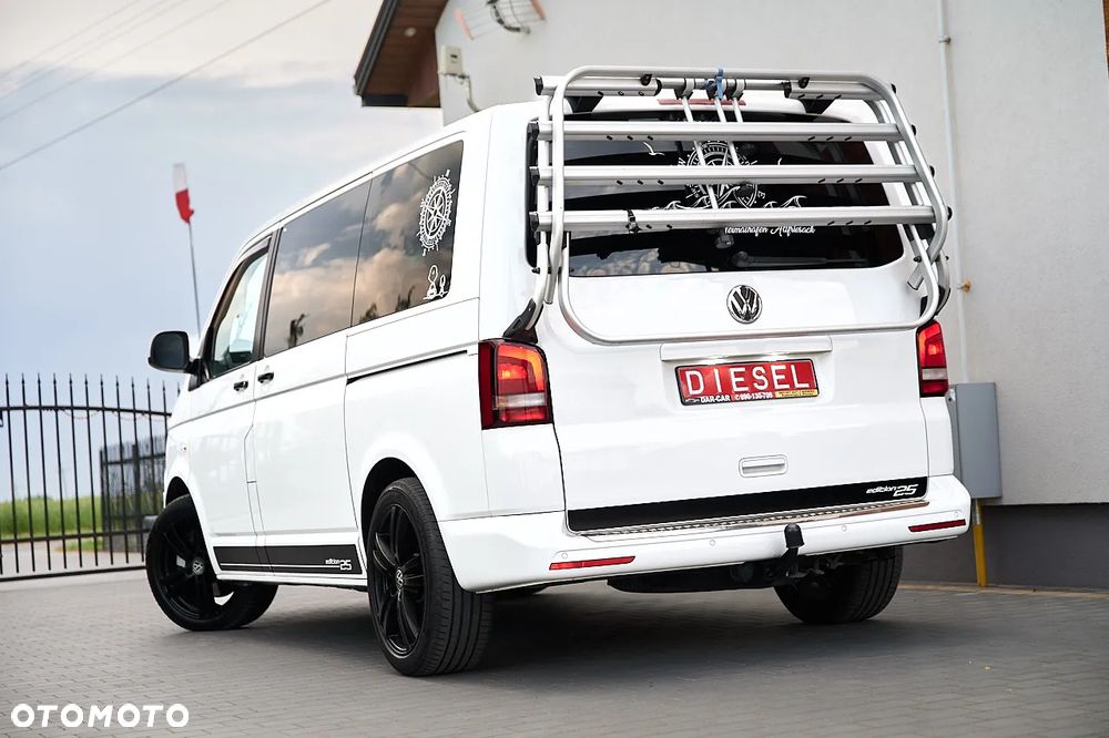 Volkswagen Multivan - 13