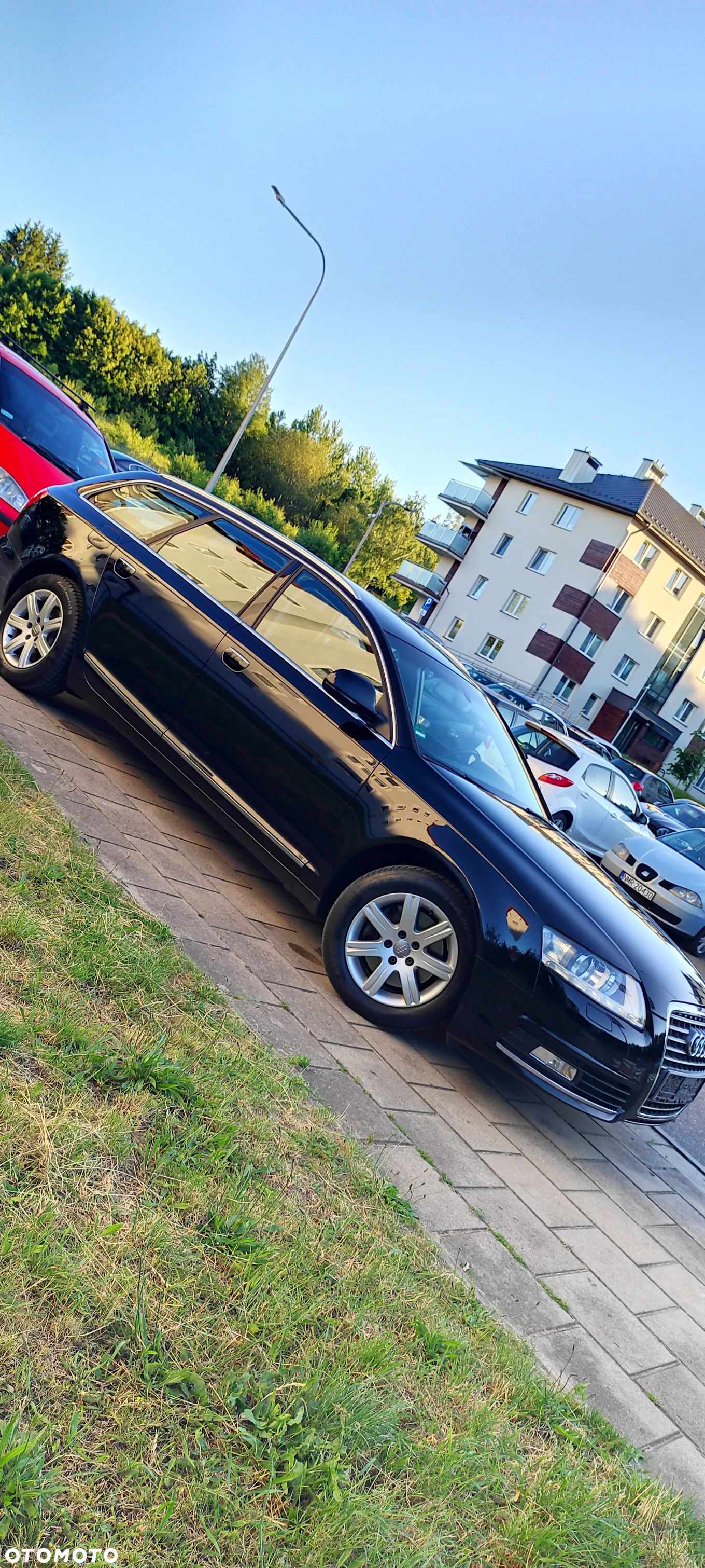 Audi - 2