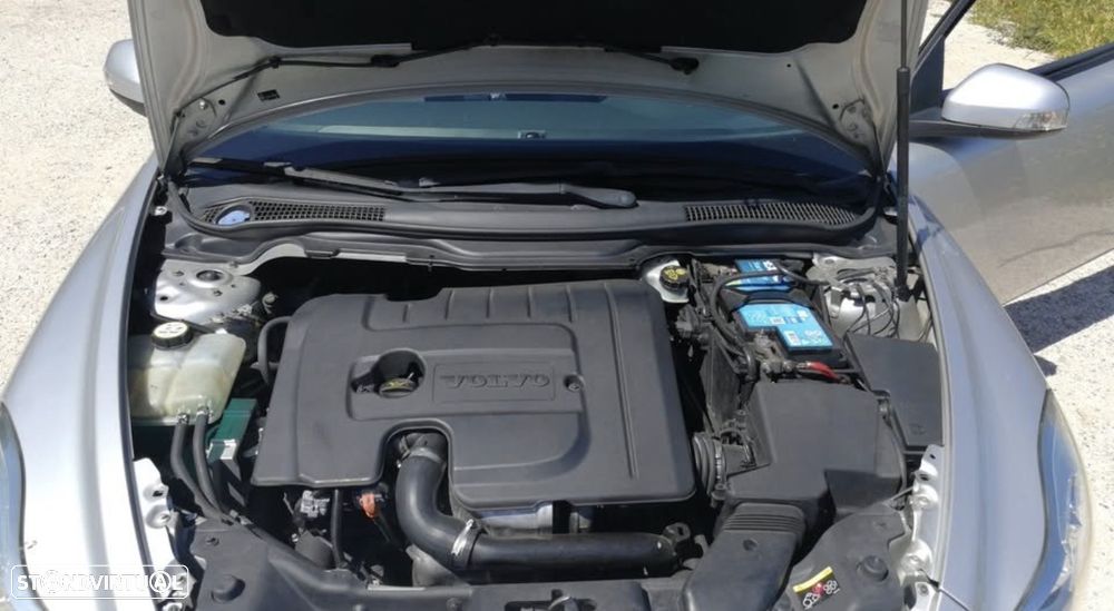 Volvo C30 1.6 D Drive 99g Momentum Start/Stop - 7