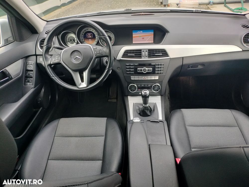 Mercedes-Benz C 180 BlueEFFICIENCY Avantgarde - 8