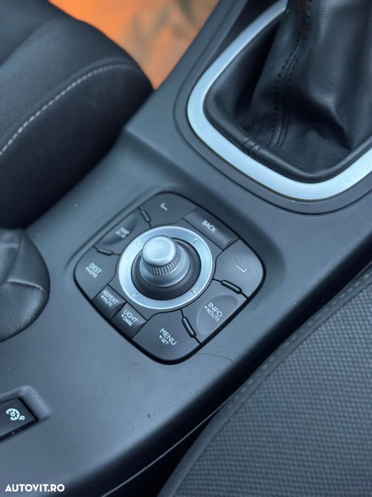 Renault Megane dCi 130 FAP Luxe - 11