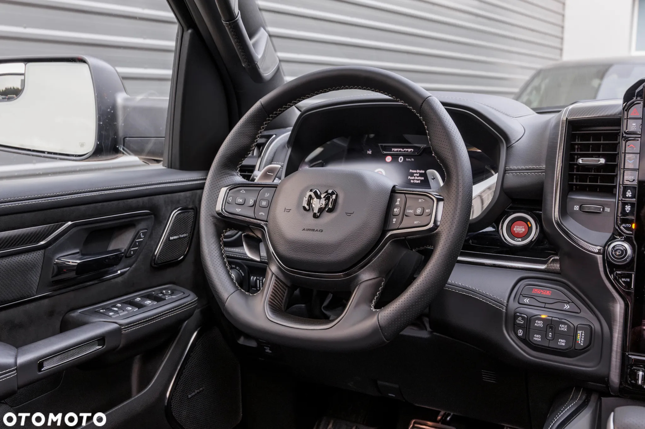 RAM 1500 - 27