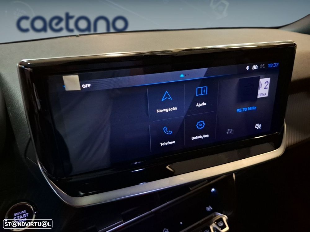 Peugeot e-2008 54 kWh Allure - 21