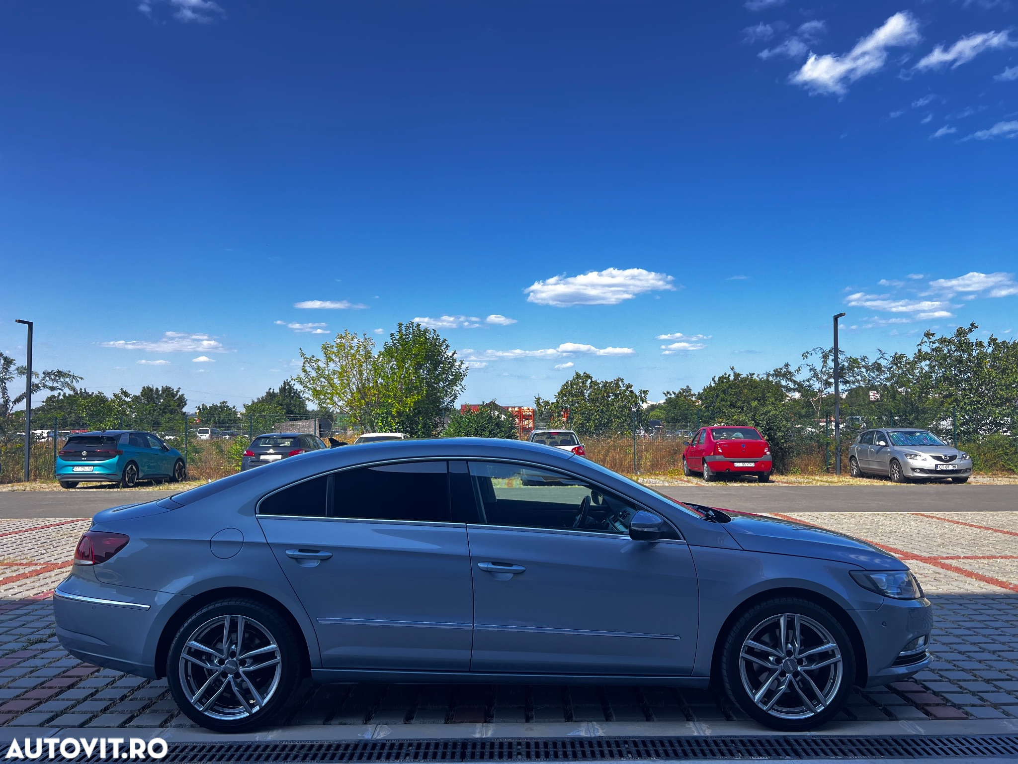Volkswagen Passat CC 2.0 TDI DSG Blue TDI - 9