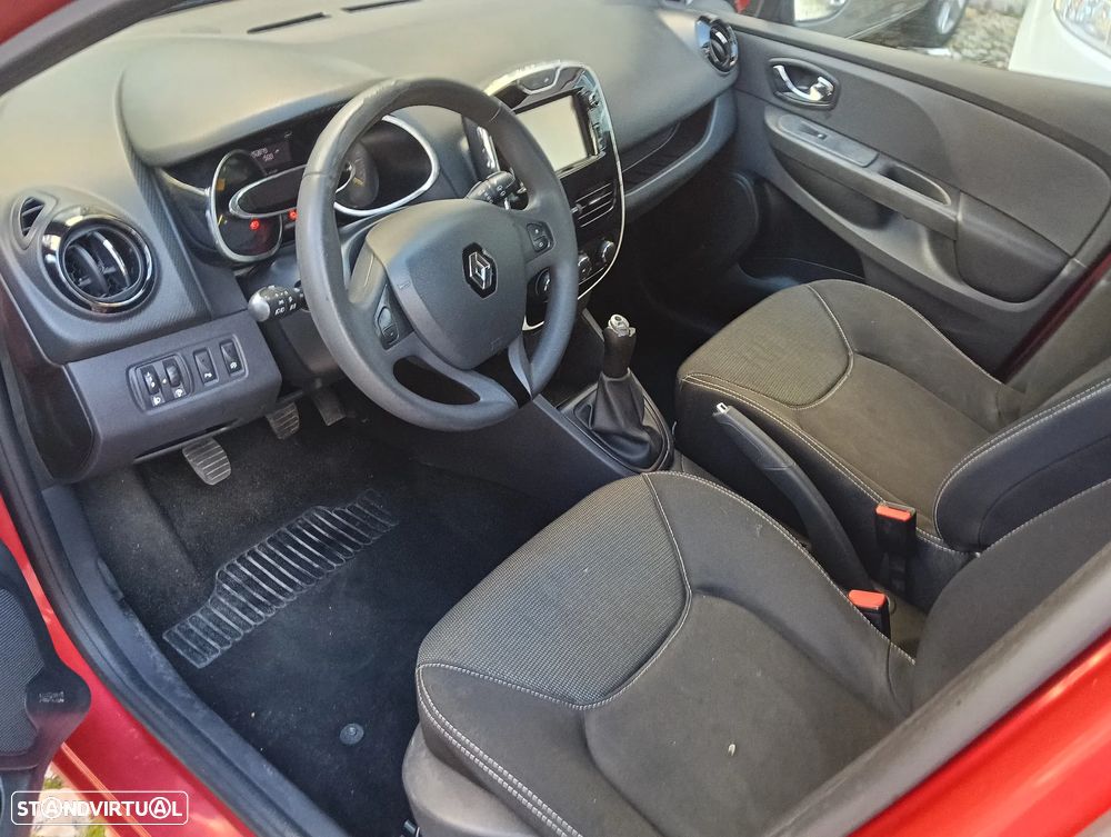 Renault Clio Sport Tourer 1.5 dCi Limited EDition - 11