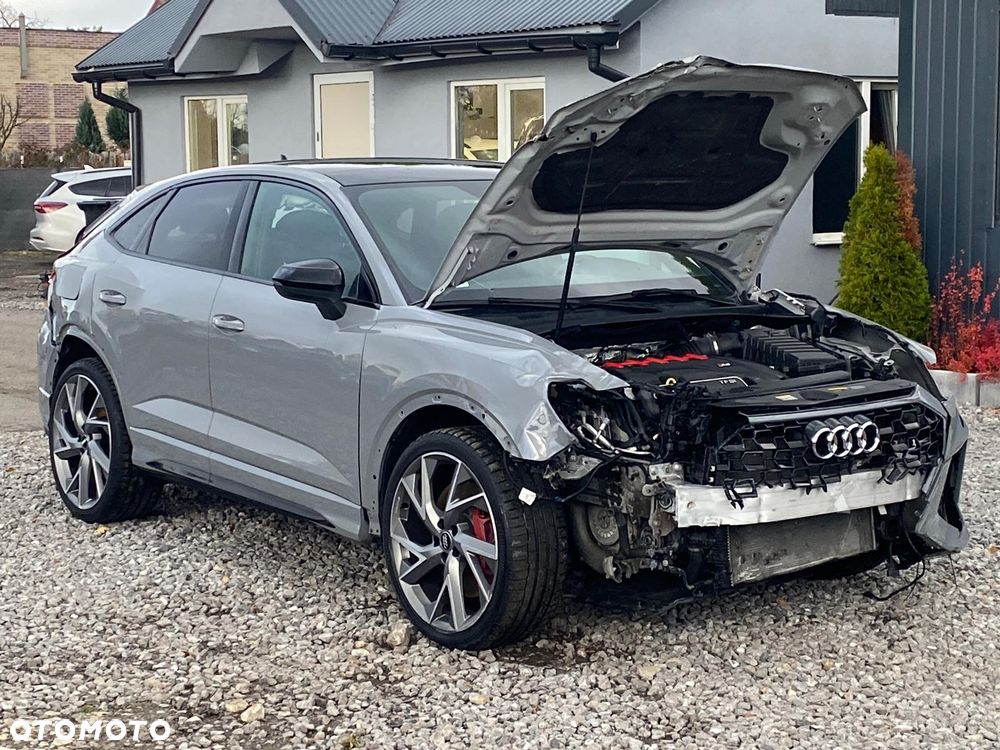 Audi RS Q3 - 10