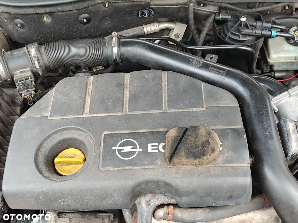 Opel Astra 1.7 CDTI Cosmo - 9