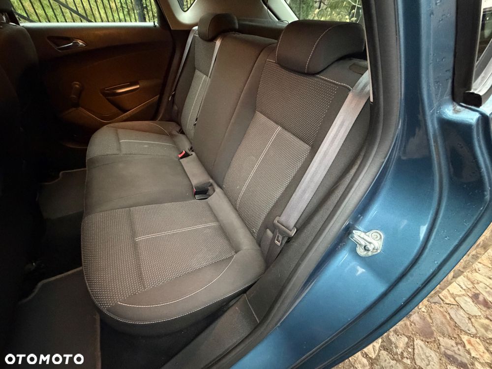 Opel Astra 1.4 T Cosmo S&S EU6 - 26