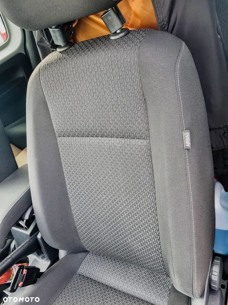 Volkswagen Caddy 2.0 (7-Si.) Maxi Trendline - 19