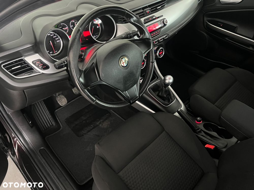 Alfa Romeo Giulietta 1.6 JTDM 16V Impression - 15