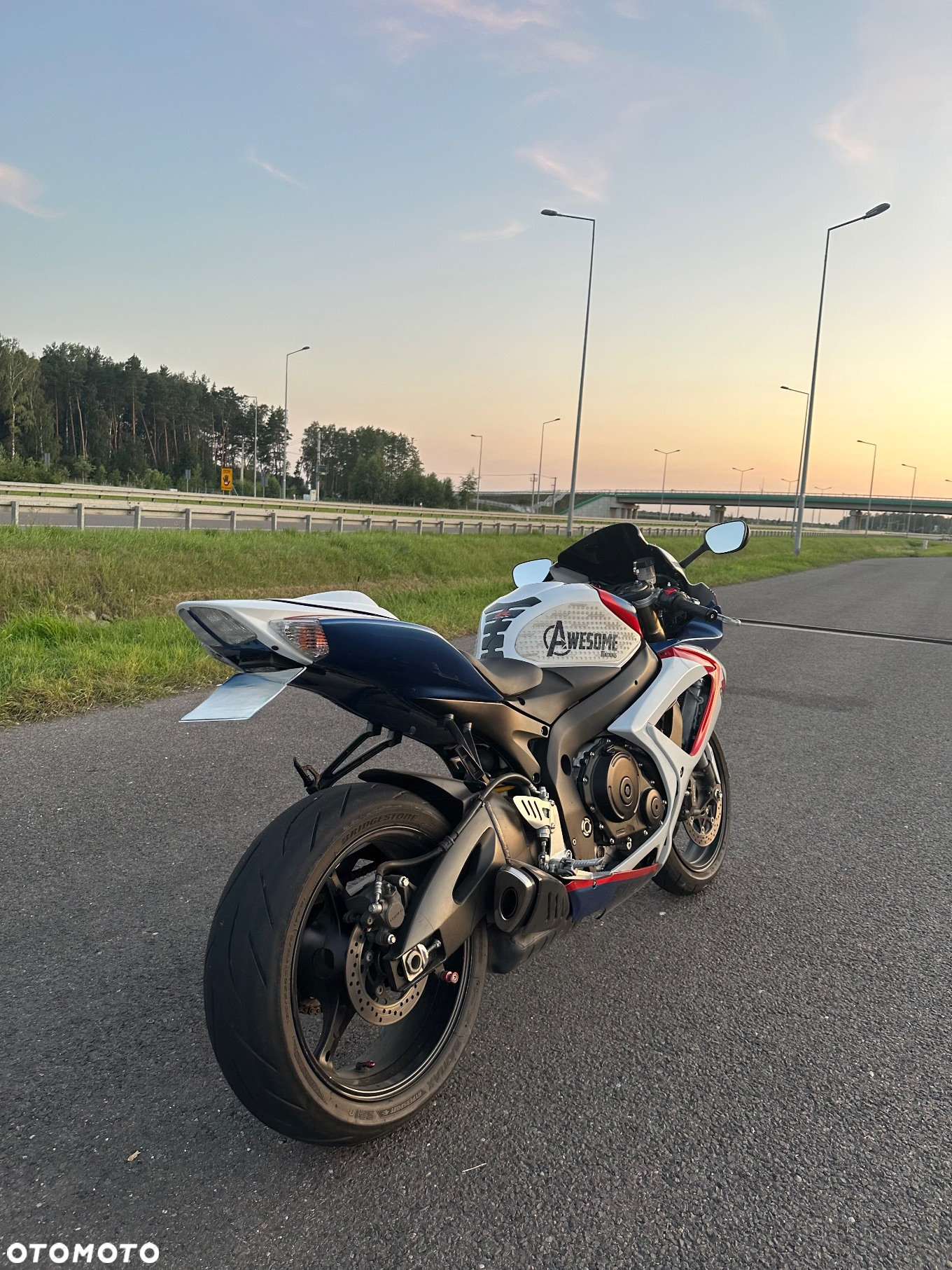 Suzuki GSX-R - 4