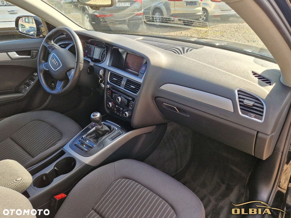 Audi A4 Limousine - 7