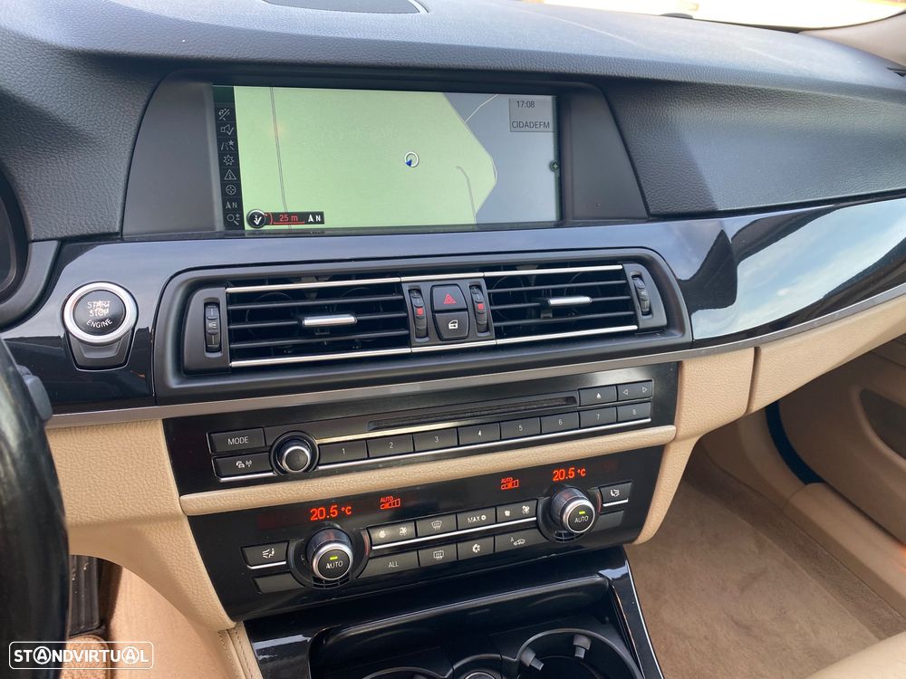 BMW 525 d Auto - 21