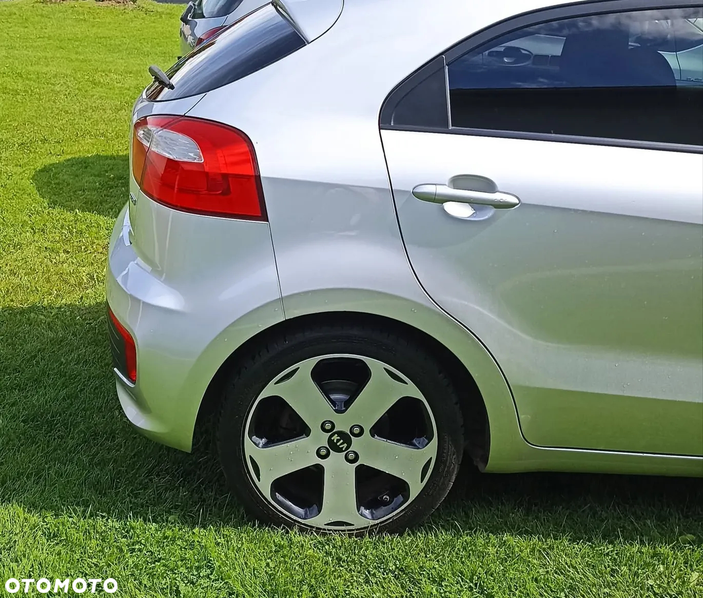 Kia Rio 1.4 crdi XL - 15