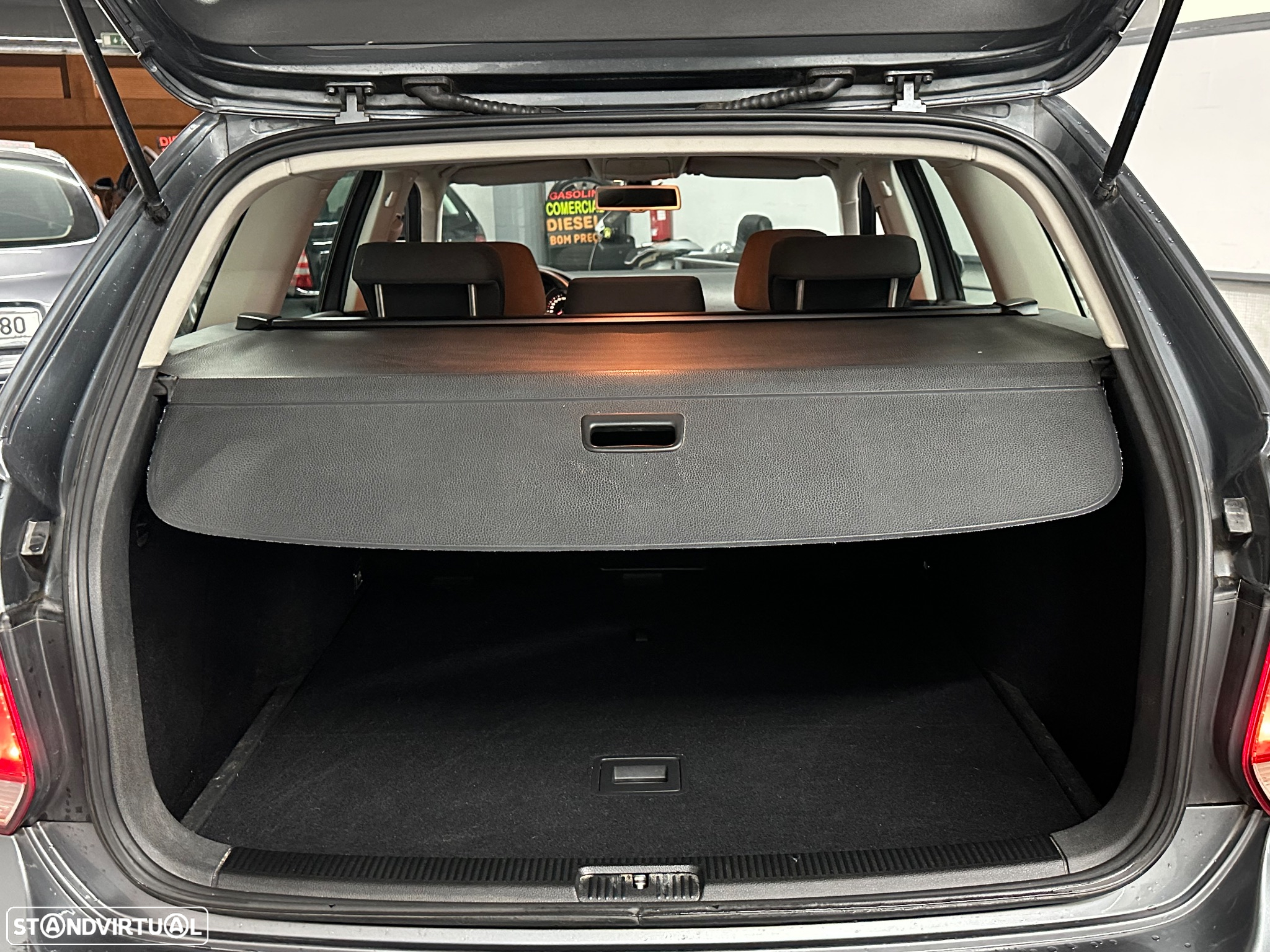 VW Golf Variant 1.6 TDi (BlueMotion ) Trendline - 9