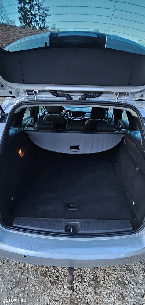 Opel Astra 1.6 D Start/Stop 120 Jahre - 13