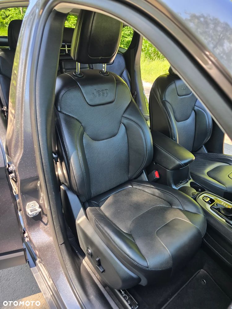 Jeep Cherokee 2.2 MJD Active Drive II Limited - 21