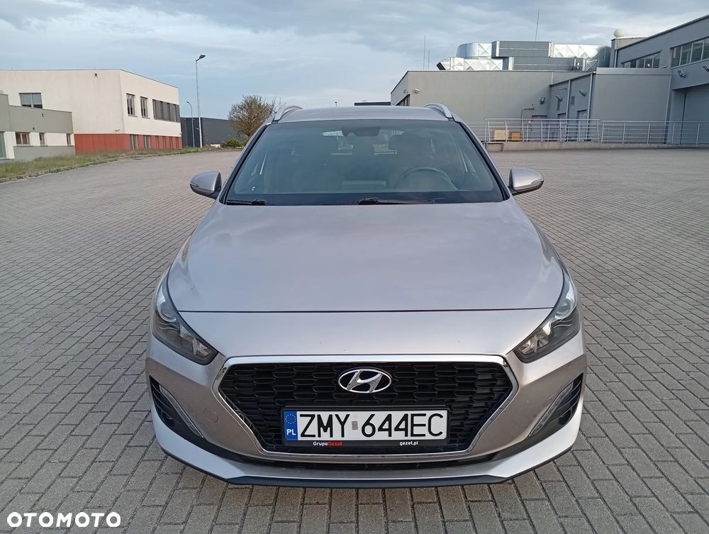 Hyundai i30 1.4 Comfort - 2