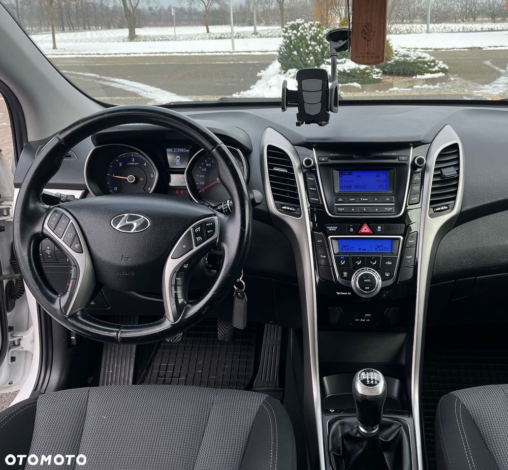 Hyundai i30 1.6 CRDi BlueDrive Run - 8