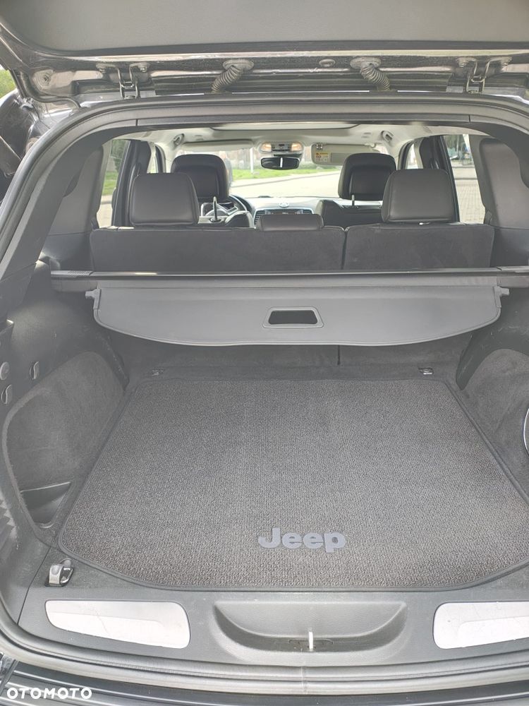 Jeep Cherokee - 6
