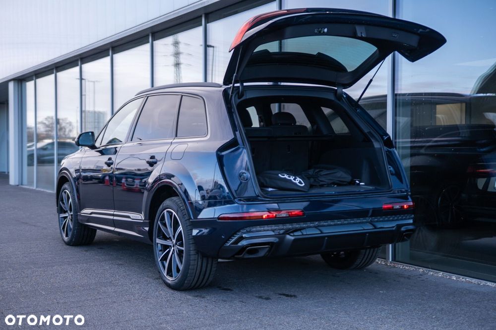 Audi Q7 - 9