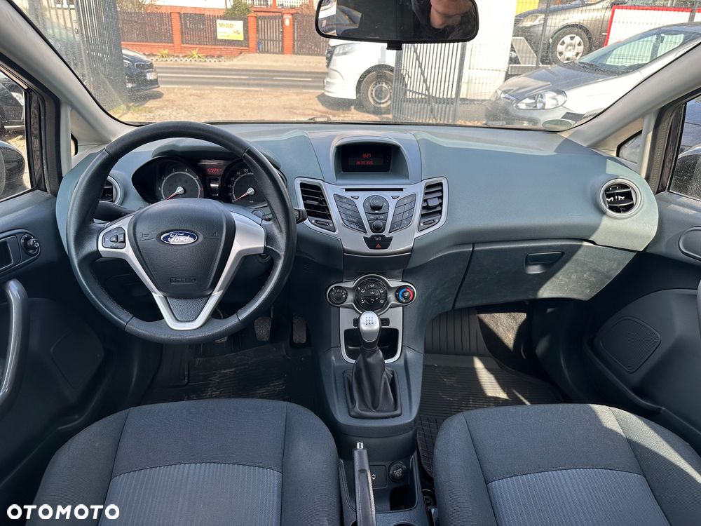 Ford Fiesta 1.25 Silver X - 15