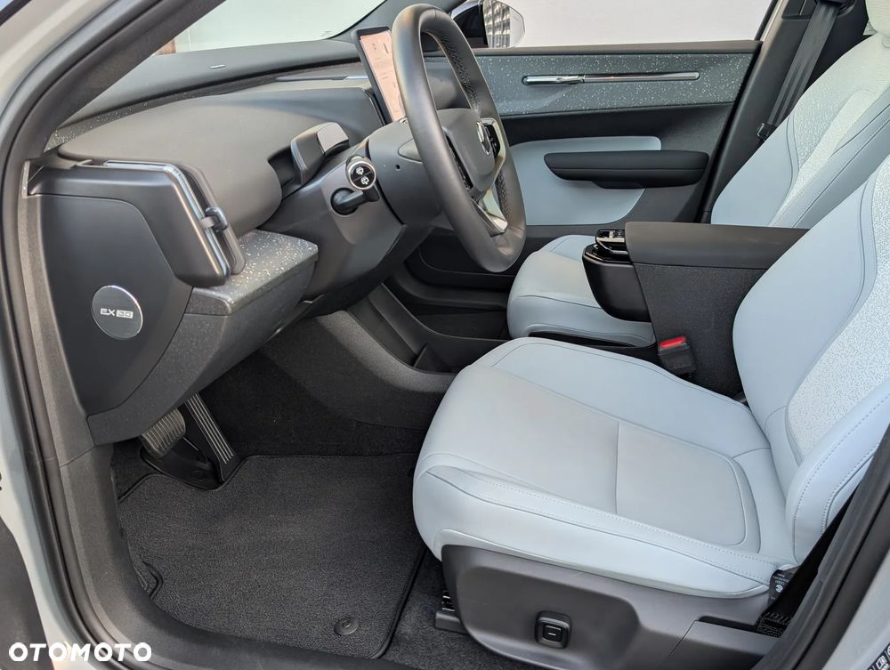 Volvo EX30 - 18