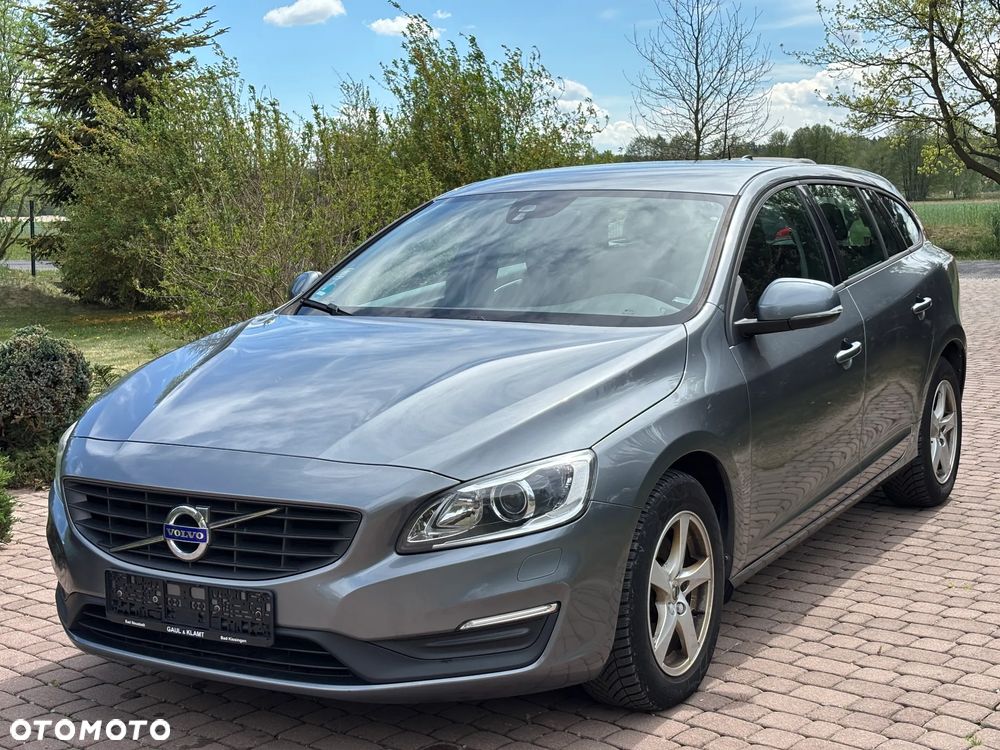 Volvo V60 D3 Geartronic Linje Business - 1