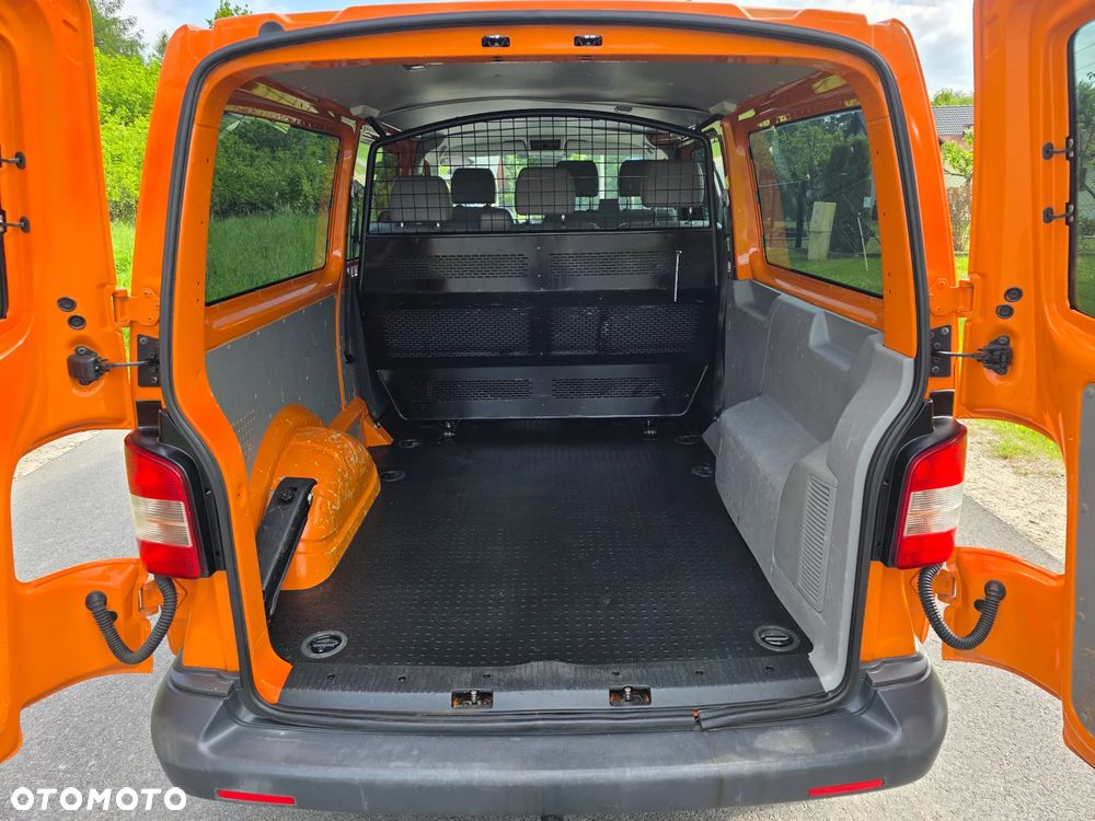 Volkswagen Transporter L1H2 - 15