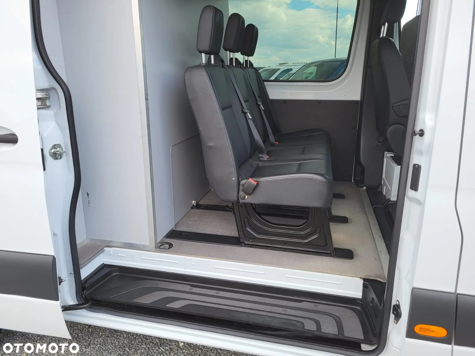 Mercedes-Benz SPRINTER 907- 316 CDI-MIXT 5-6 OSÓB-L2 - ŁADNY - 13