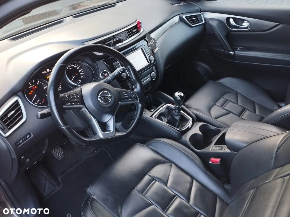 Nissan Qashqai 1.5 dCi Tekna+ - 8