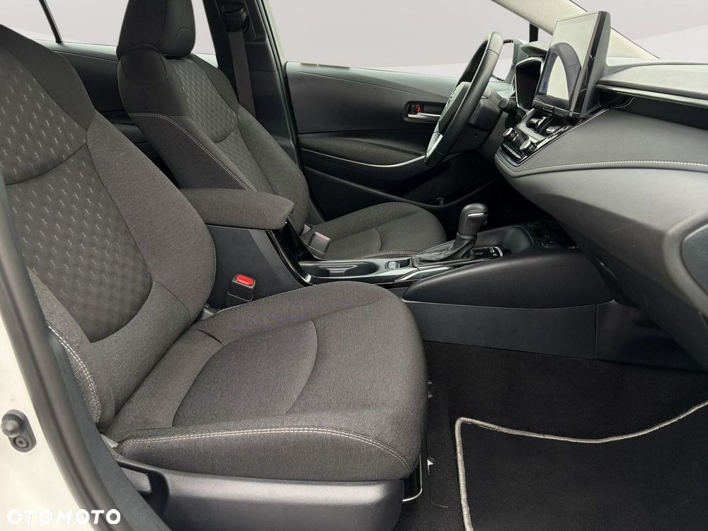 Toyota Corolla - 25