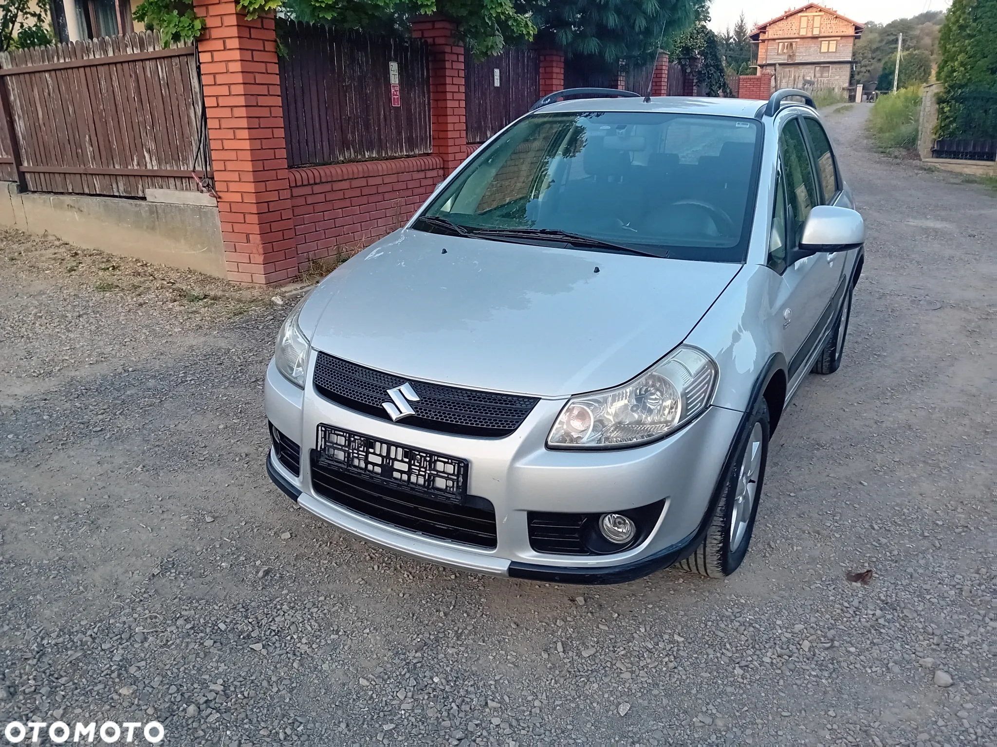 Suzuki SX4 1.9 DDiS DPF 4x4 Comfort - 2
