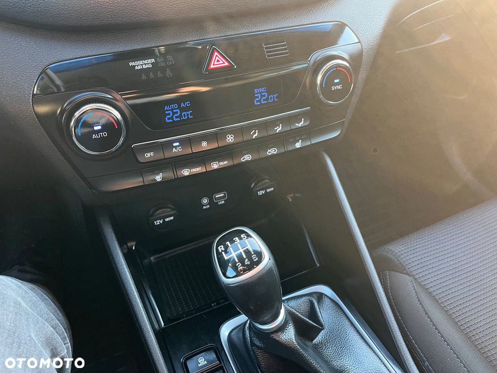 Hyundai Tucson 1.6 GDi 2WD Premium - 24