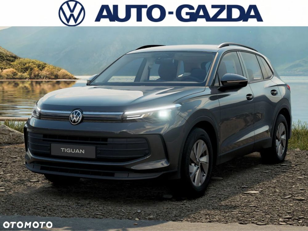 Volkswagen Tiguan - 1