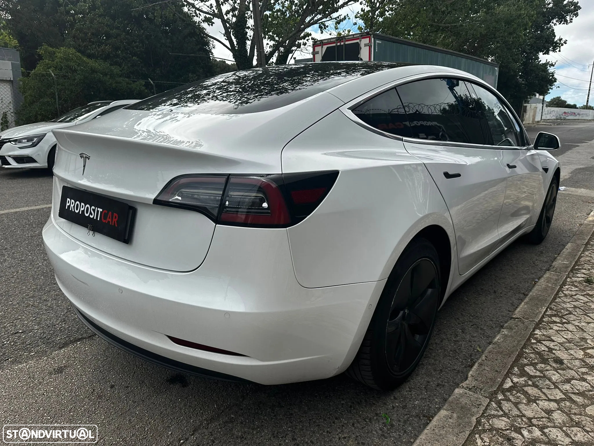 Tesla Model 3 Standard Range Plus RWD - 14