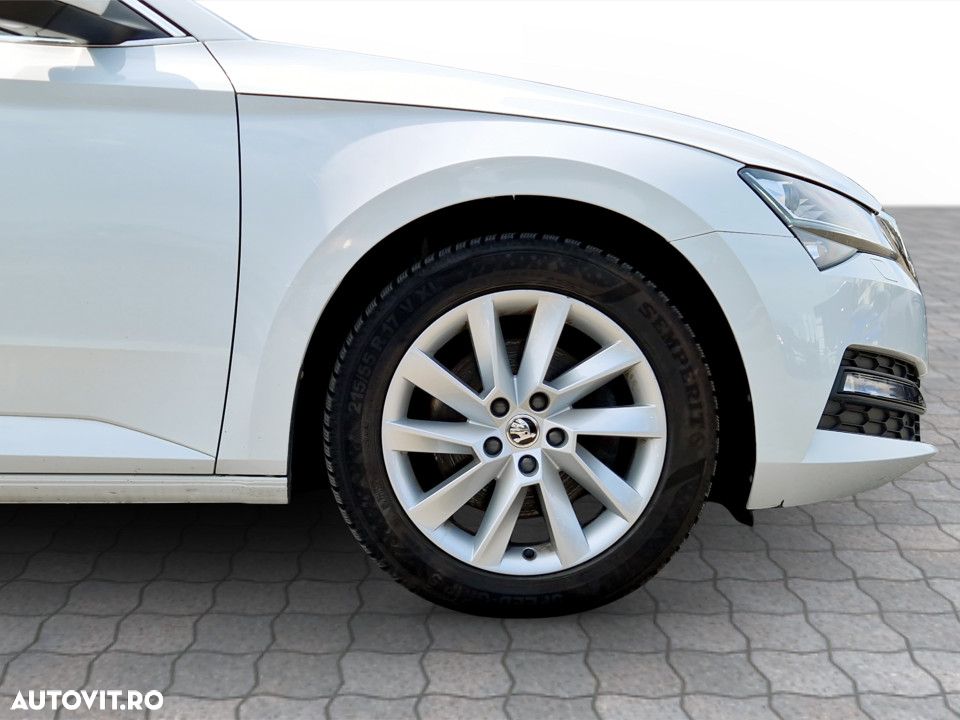 Skoda Superb - 12