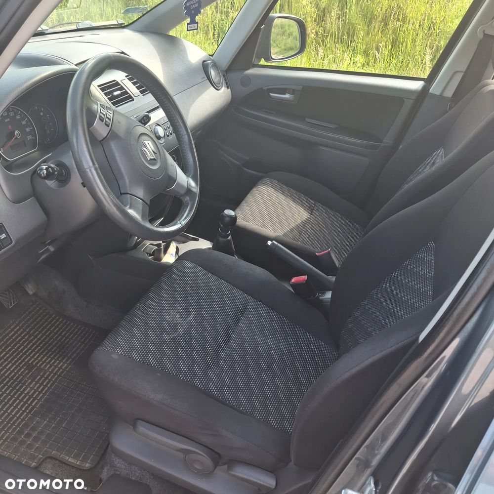 Suzuki SX4 1.6 GLX / Comfort - 3