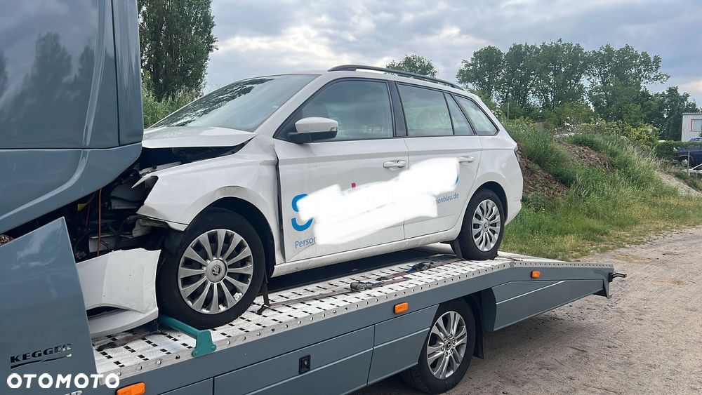 Skoda Fabia 1.0 TSI Ambition - 3