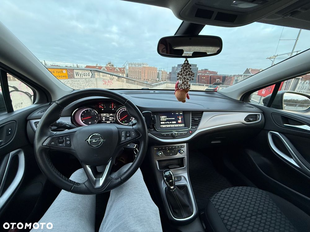 Opel Astra 1.4 T Enjoy - 12