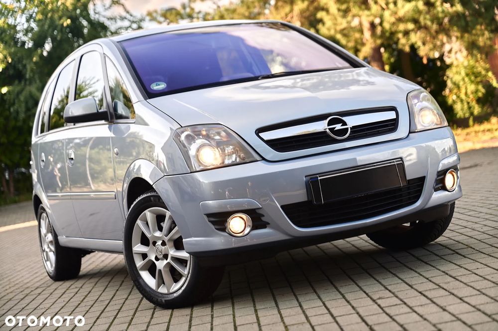 Opel Meriva 1.8 16V Essentia Easytronic - 21