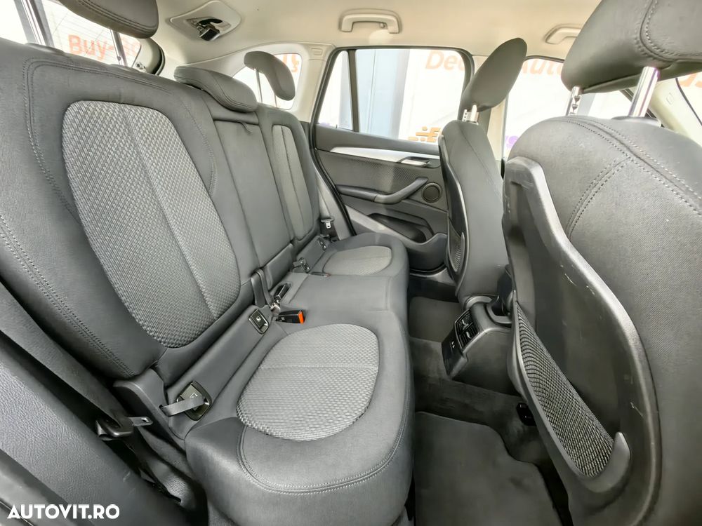 BMW X1 - 17