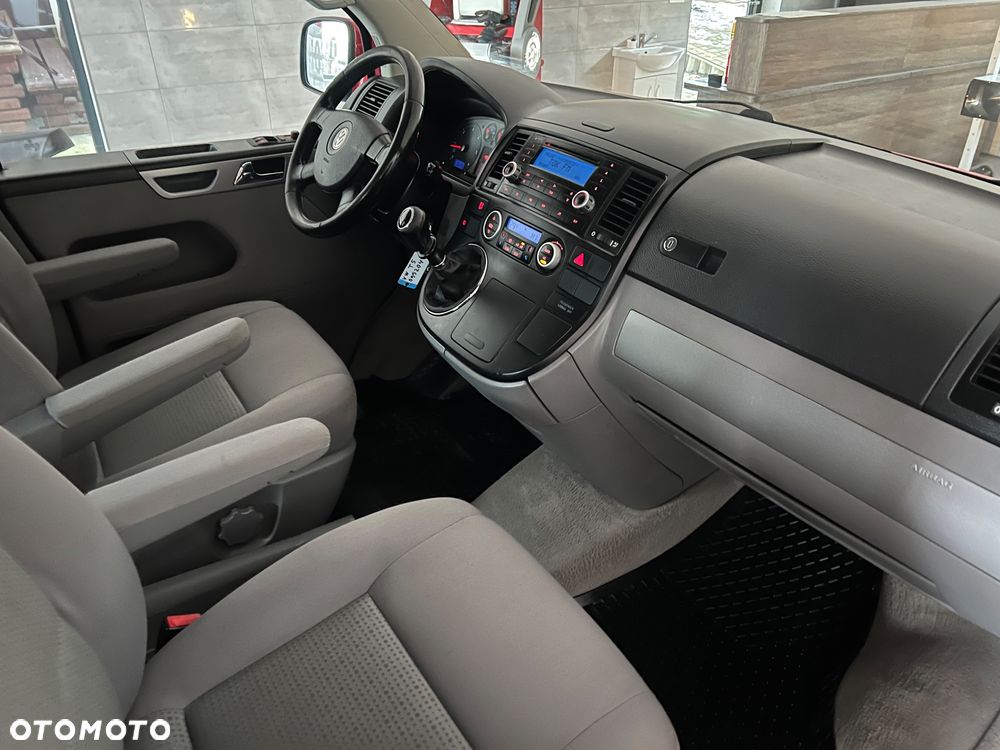 Volkswagen Multivan L1 Business - 24