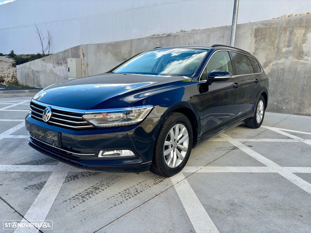 VW Passat Variant 1.6 TDI Highline - 12