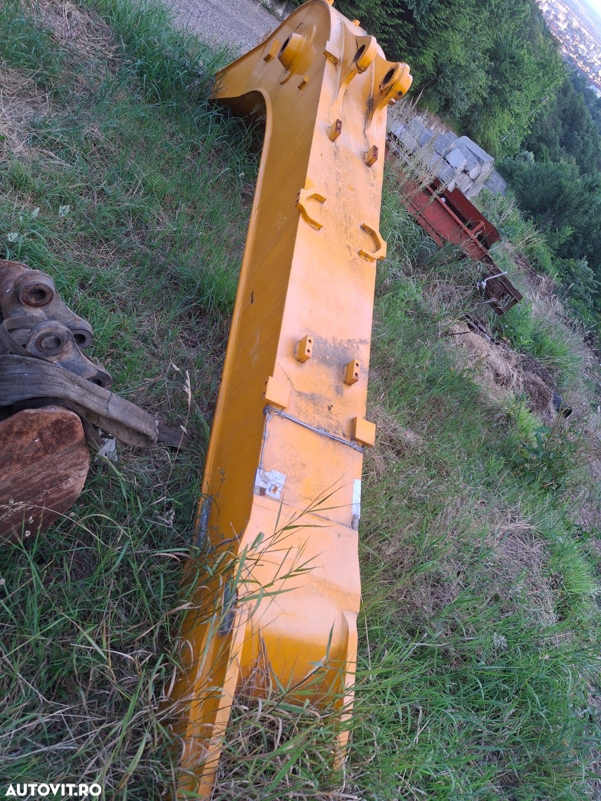 JCB altul - 1