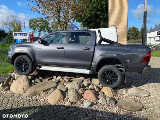 Toyota Hilux 2.8 D-4D Double Cab Invincible 4x4 - 4